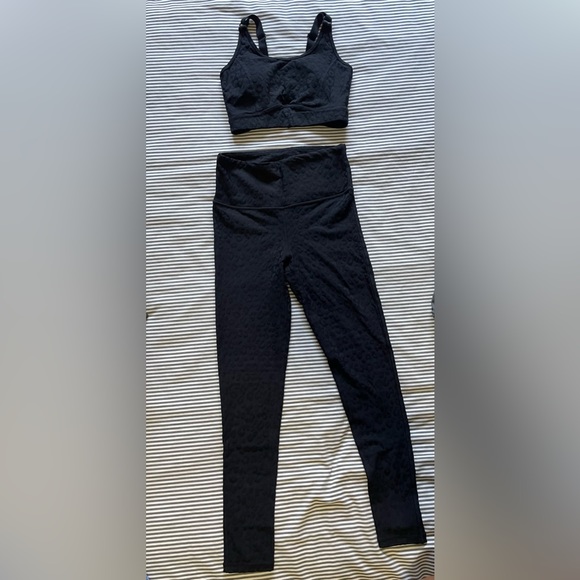 Matching Leopard Workout Set | Size S | - Picture 1 of 16